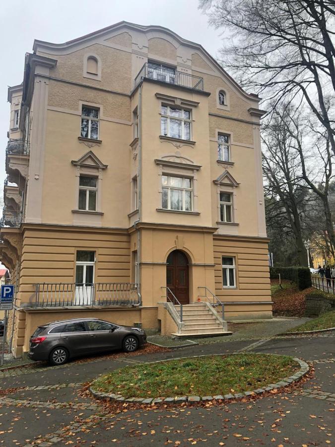 Dolce Vita Apartments Mariánské Lázně Екстериор снимка